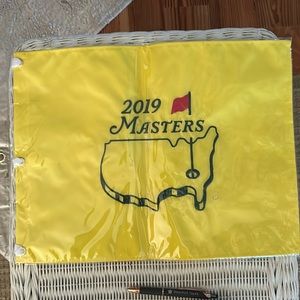 2019 Masters Pin Flag Golf In packaging